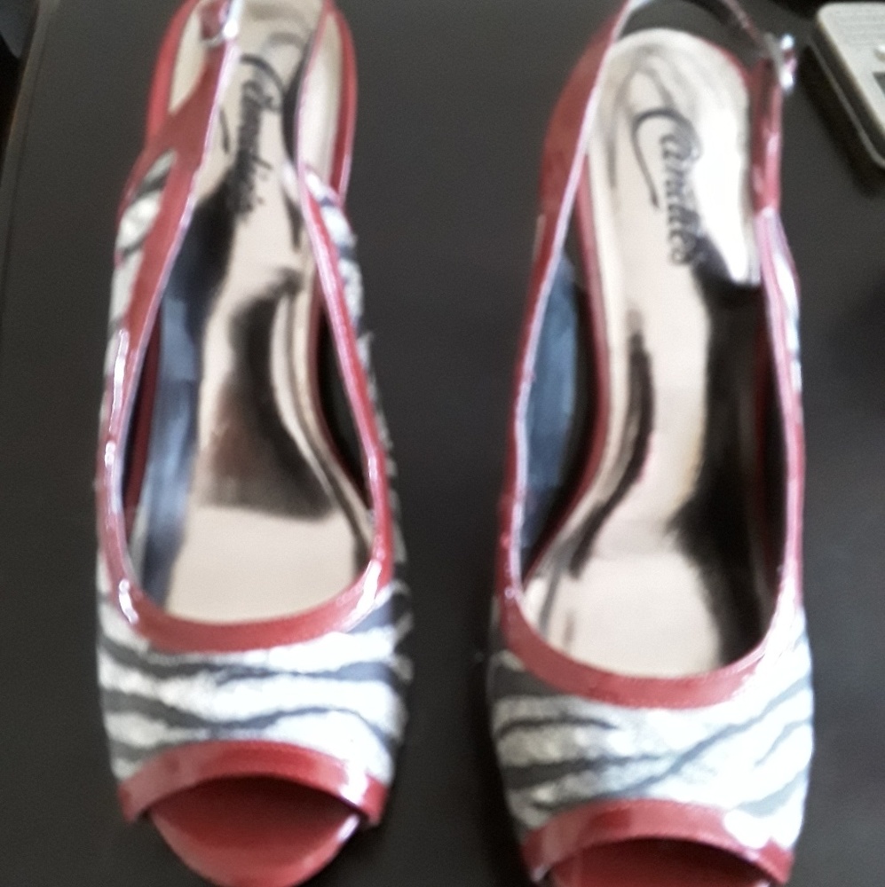 Size 9 Open Toe never worn